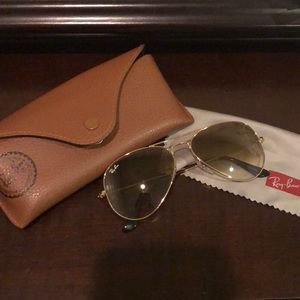 Ray-Ban Aviator-Gold Frame-Brown Gradient Lenses